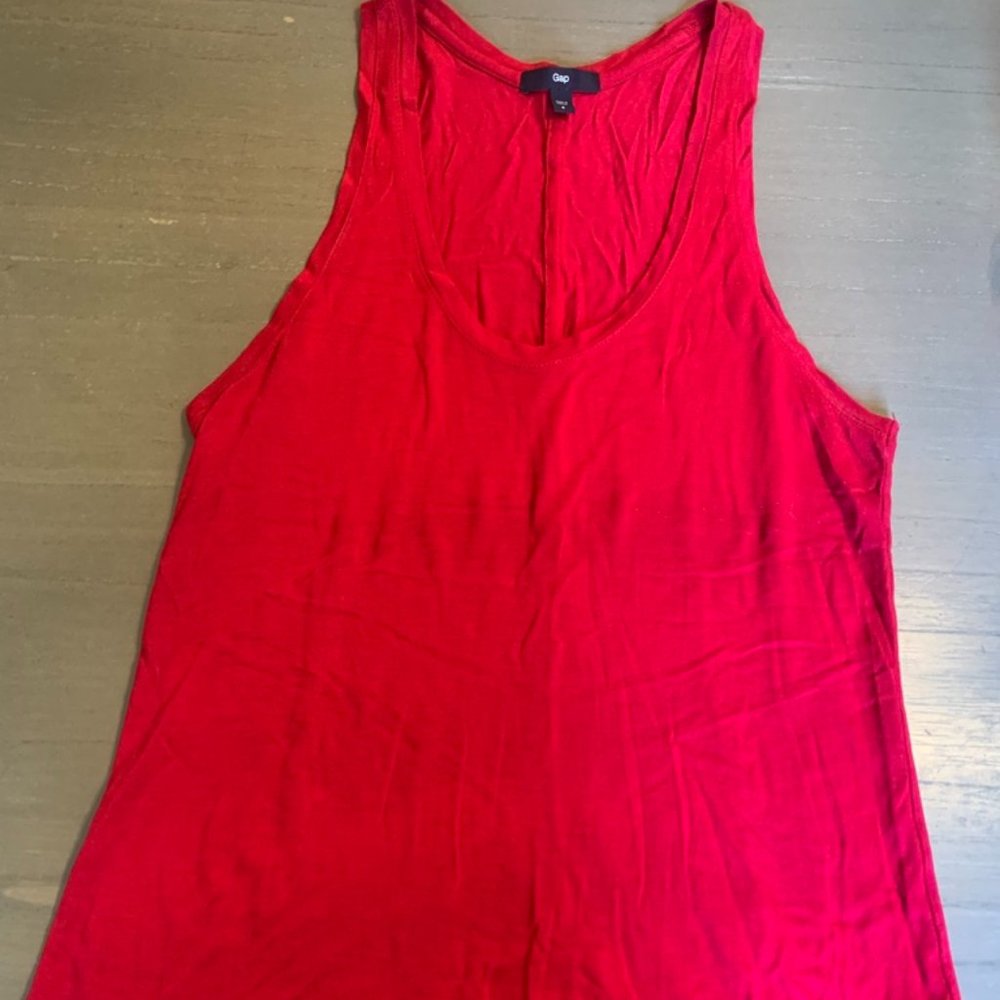 🔥 3/$15 🔥 Red Tank